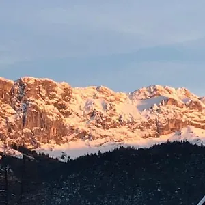 https://cretes-du-vercors-vue-magnifique.hotels-rhonealpes.com