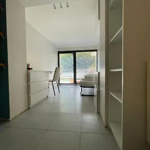 https://studio-aix-en-13080.fr-provencehotel.com